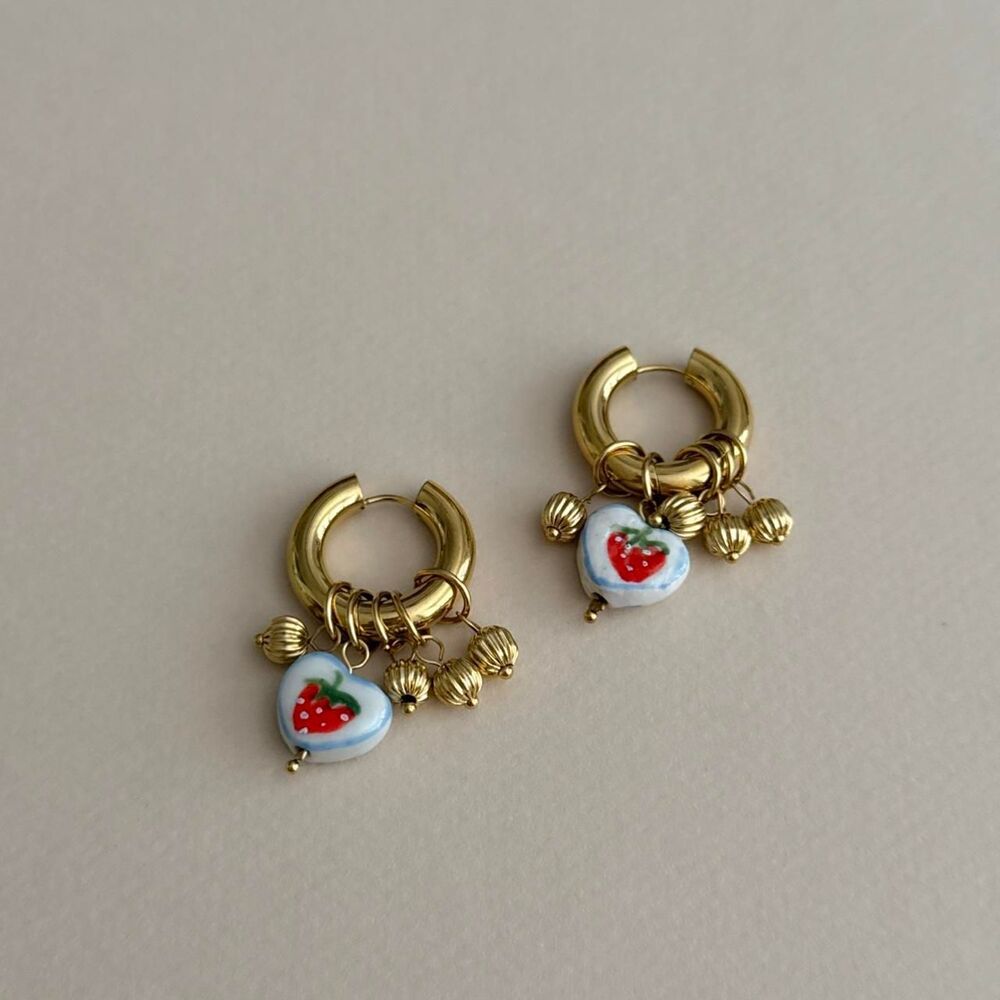 strawberry charm hoop earrings D59 - Picture 4 of 7